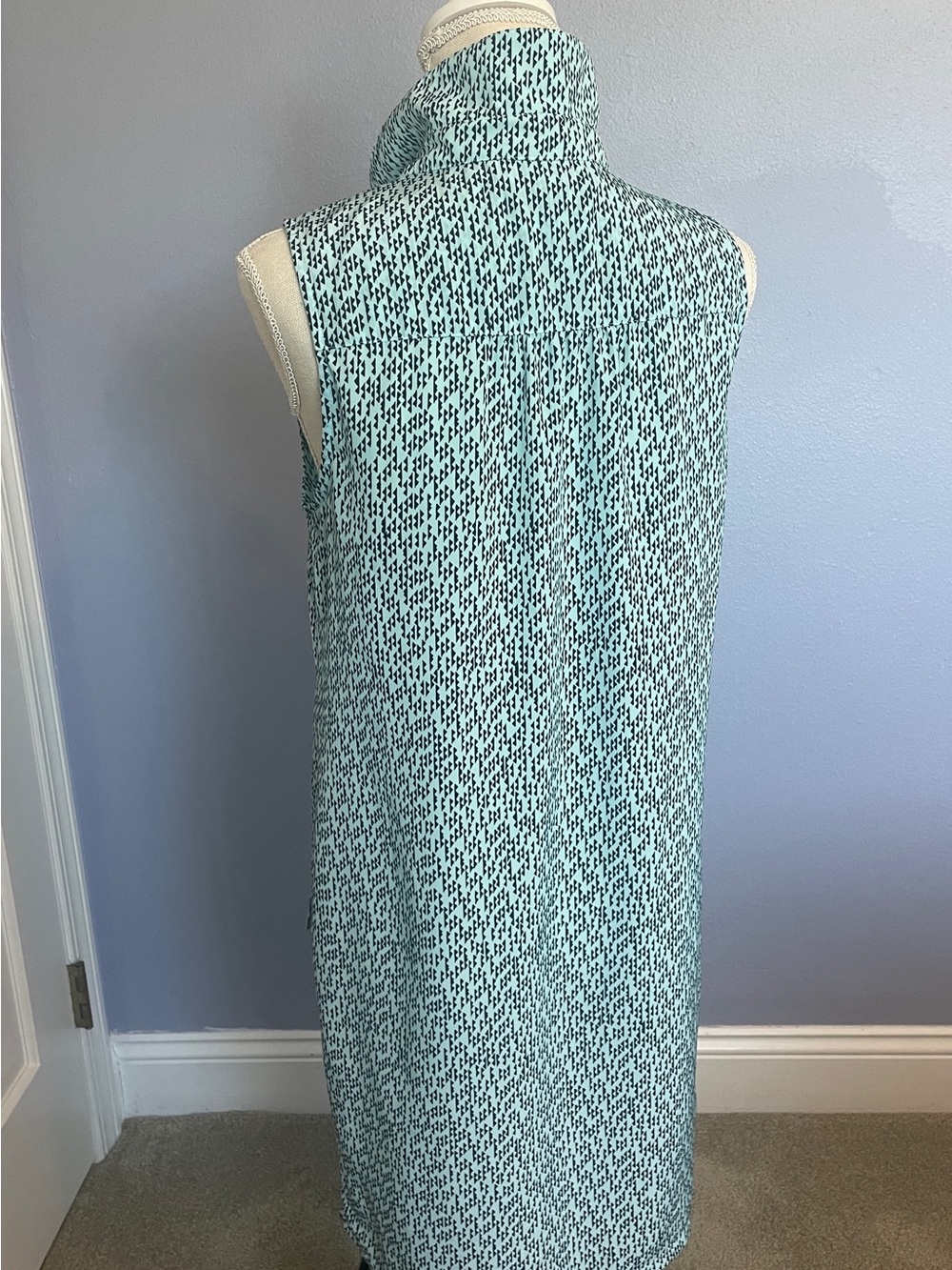 Summer! Banana Republic Sleeveless Geometric Print Shirt Dress size 6 - Picture 5 of 11